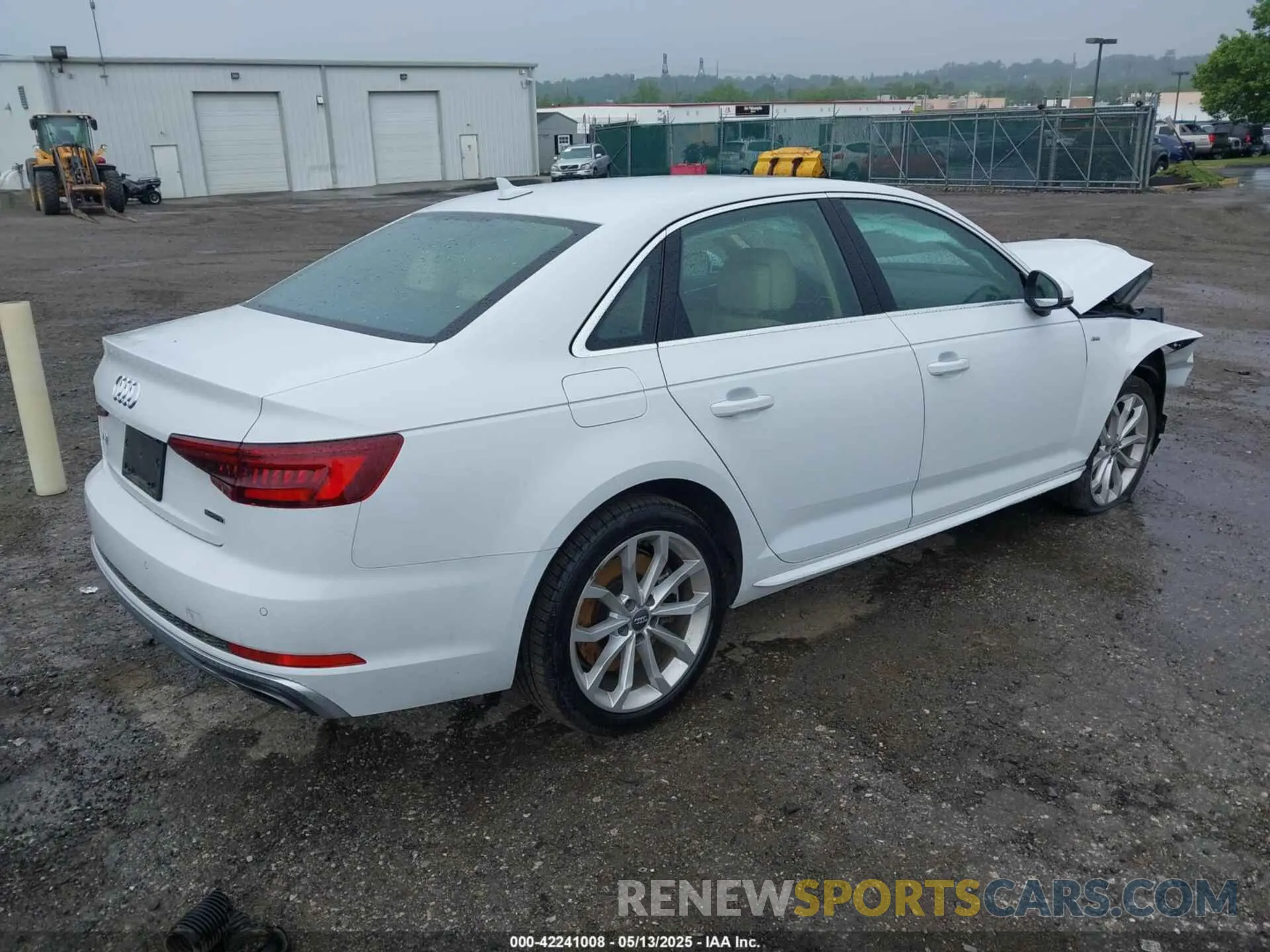 4 fotografías del automóvil dañado WAUENAF43KN005008 AUDI A4 2019