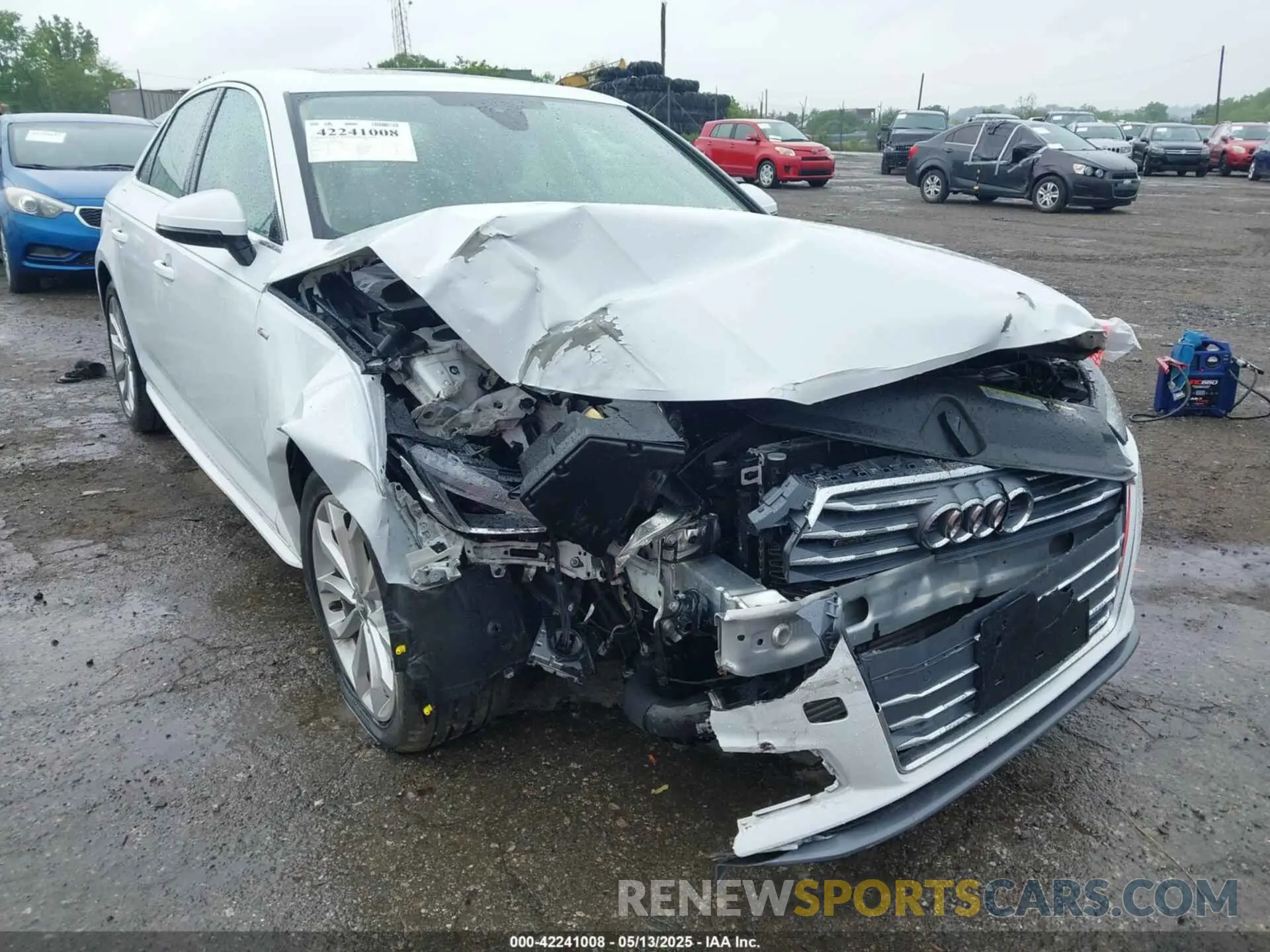 6 fotografías del automóvil dañado WAUENAF43KN005008 AUDI A4 2019