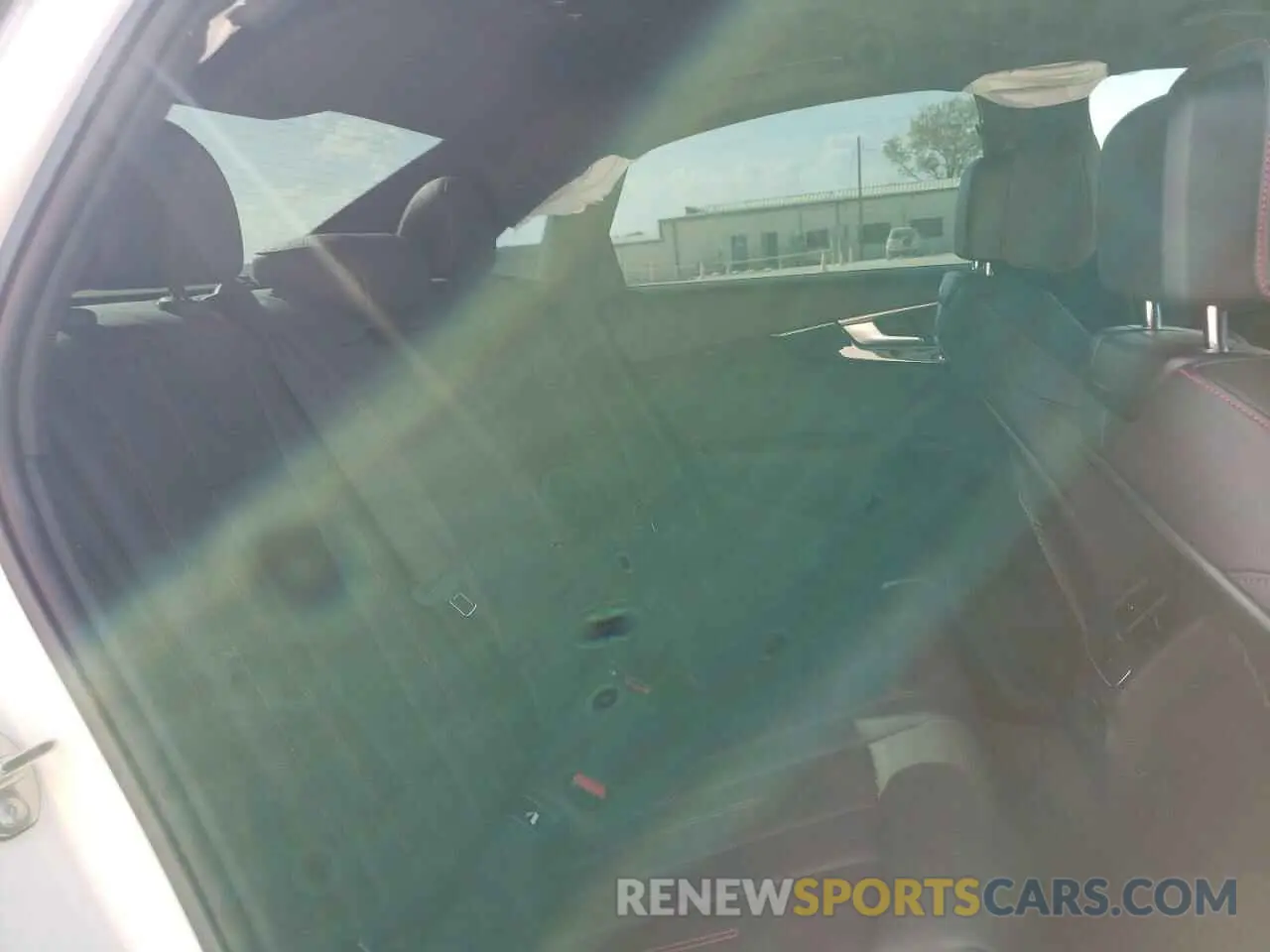 6 fotografías del automóvil dañado WAUENAF44KN004353 AUDI A4 2019