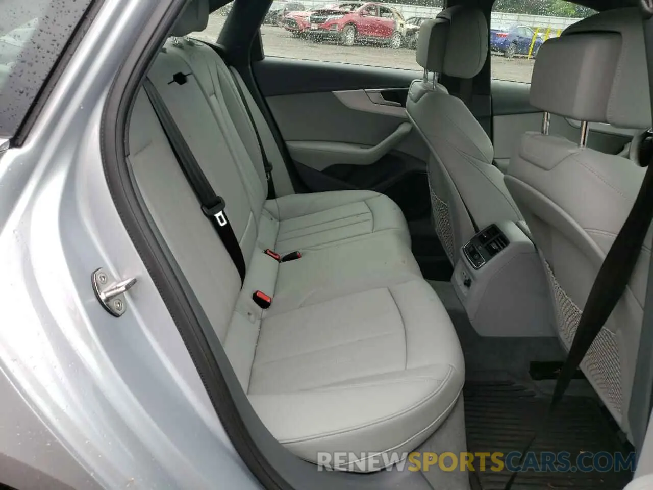 6 fotografías del automóvil dañado WAUENAF45KA096919 AUDI A4 2019