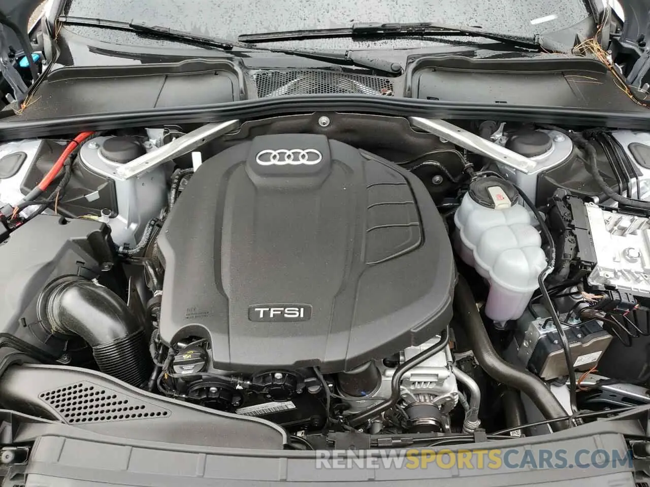 7 fotografías del automóvil dañado WAUENAF45KA096919 AUDI A4 2019