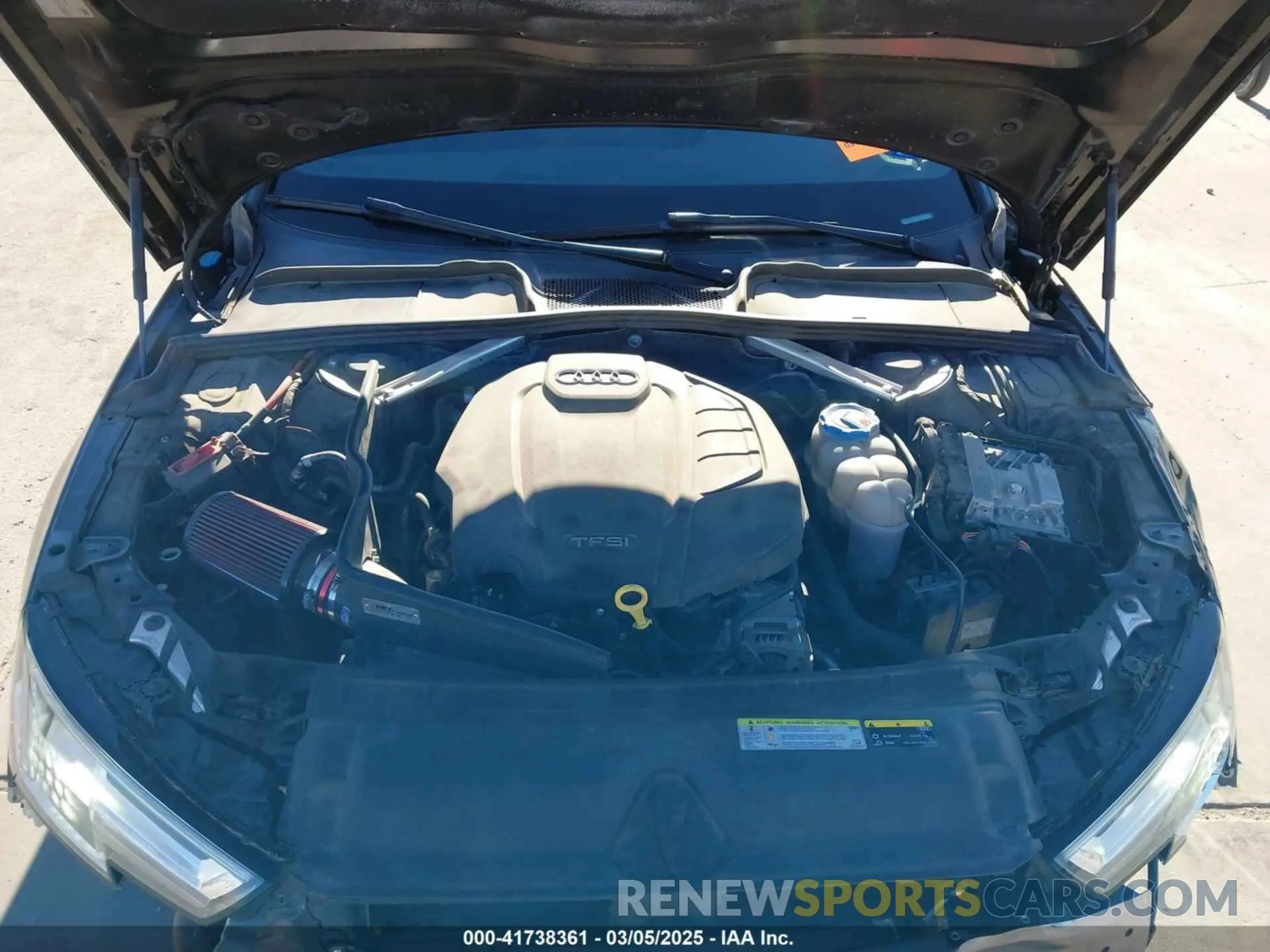 10 fotografías del automóvil dañado WAUENAF46KA035160 AUDI A4 2019