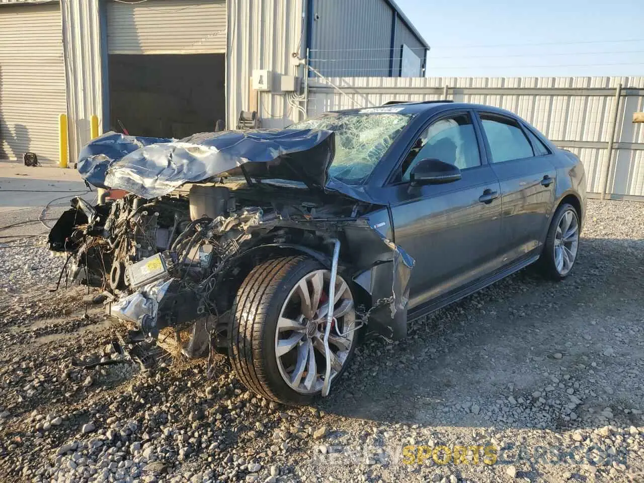 1 fotografías del automóvil dañado WAUENAF46KA076310 AUDI A4 2019