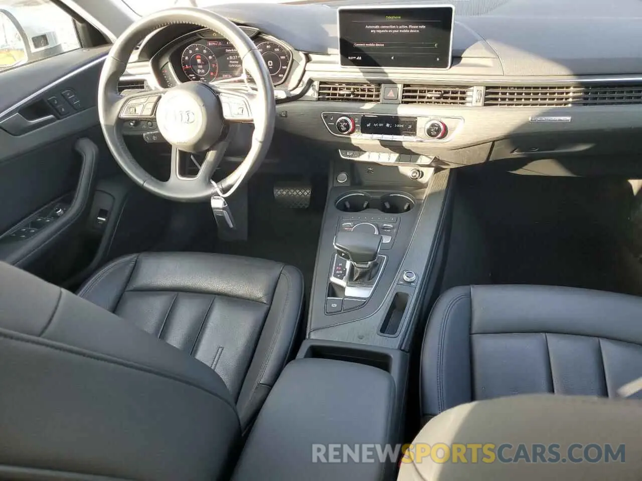 8 fotografías del automóvil dañado WAUENAF47KA021154 AUDI A4 2019