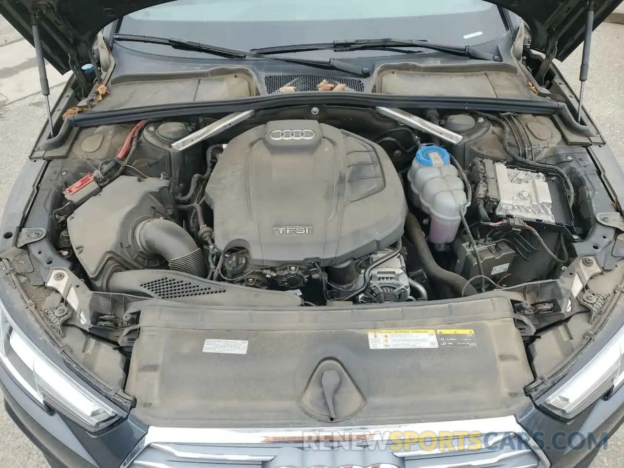 11 fotografías del automóvil dañado WAUENAF47KN005979 AUDI A4 2019