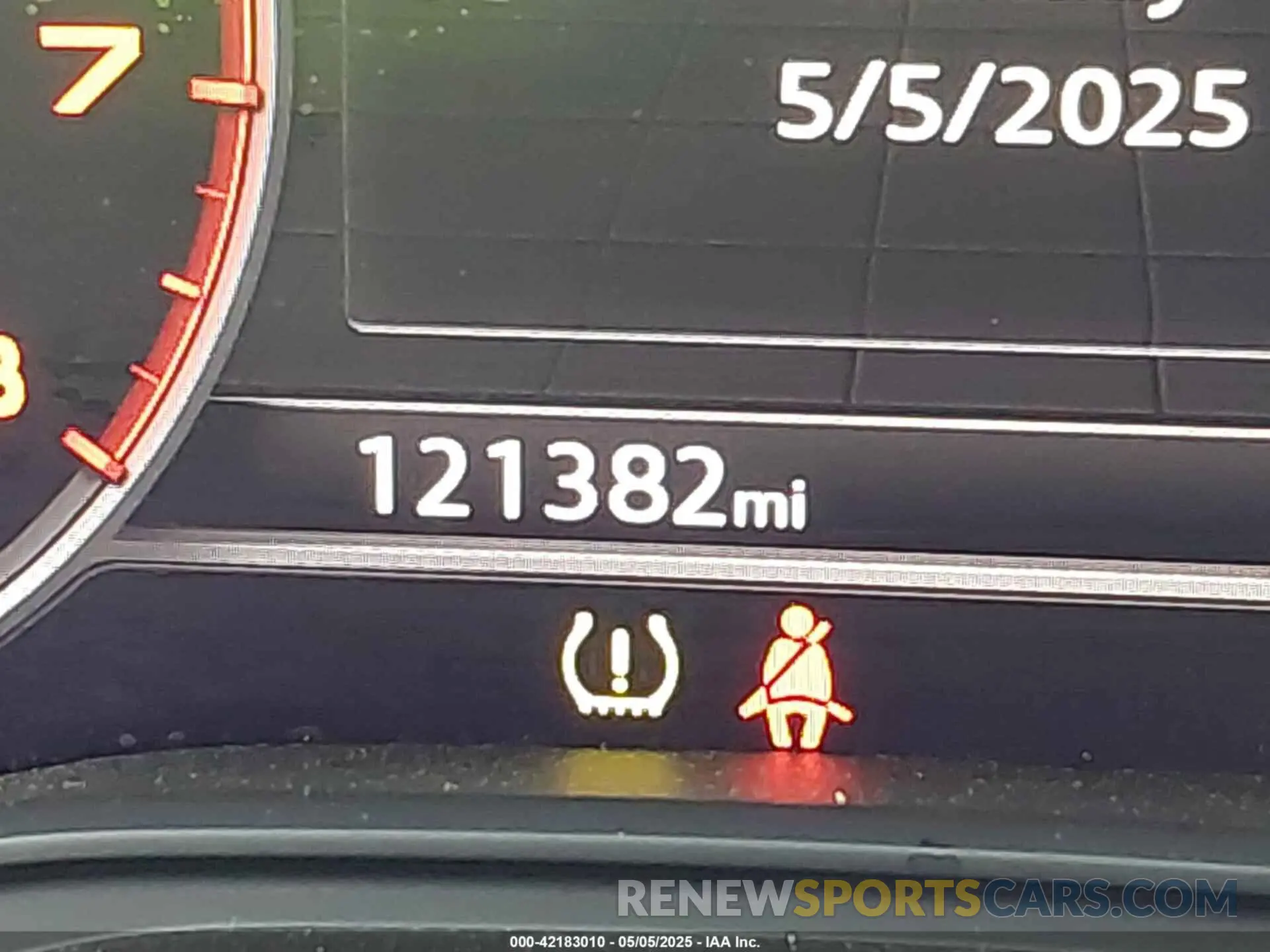 15 fotografías del automóvil dañado WAUENAF47KN014343 AUDI A4 2019