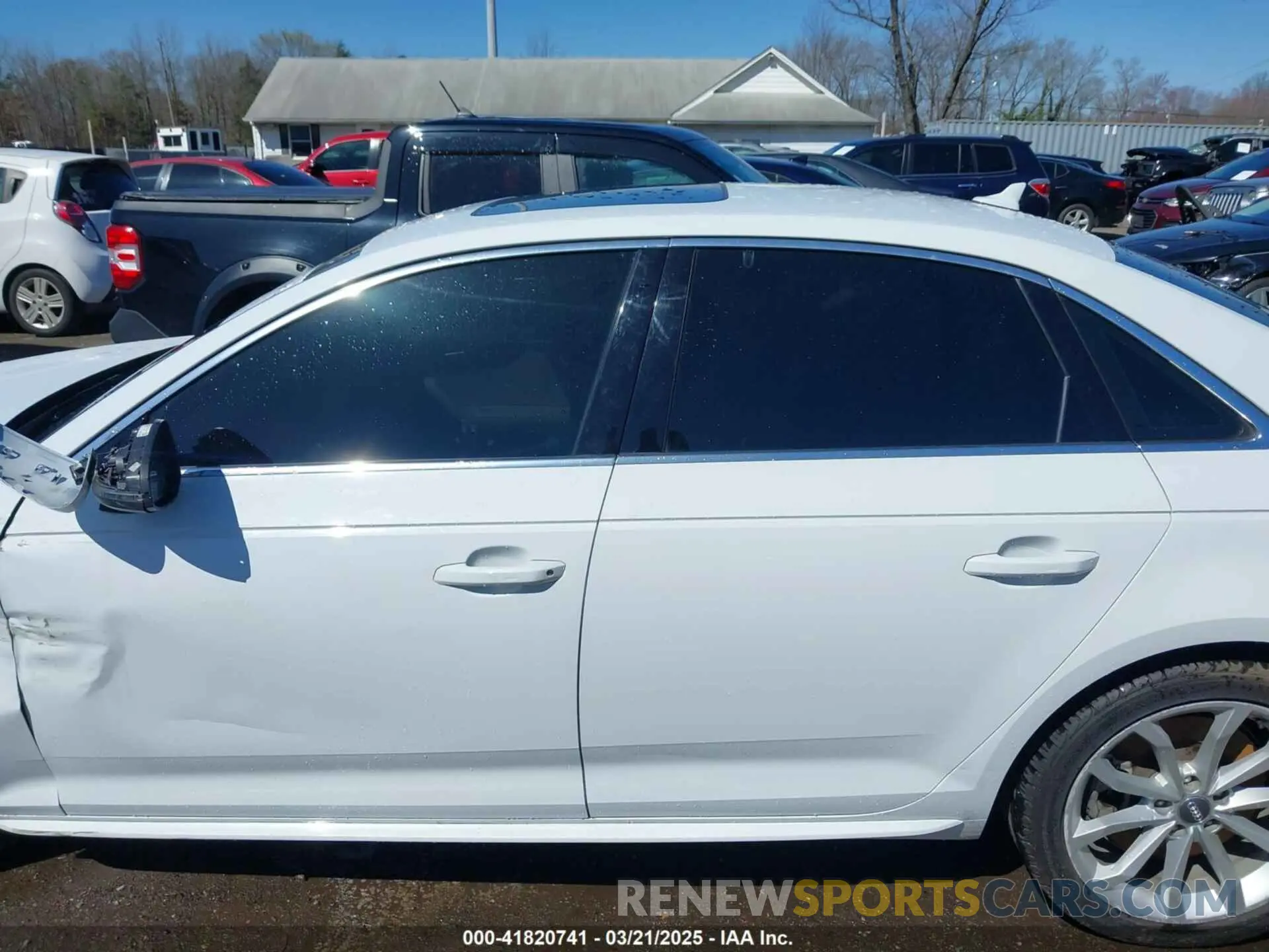 14 fotografías del automóvil dañado WAUENAF48KA020546 AUDI A4 2019