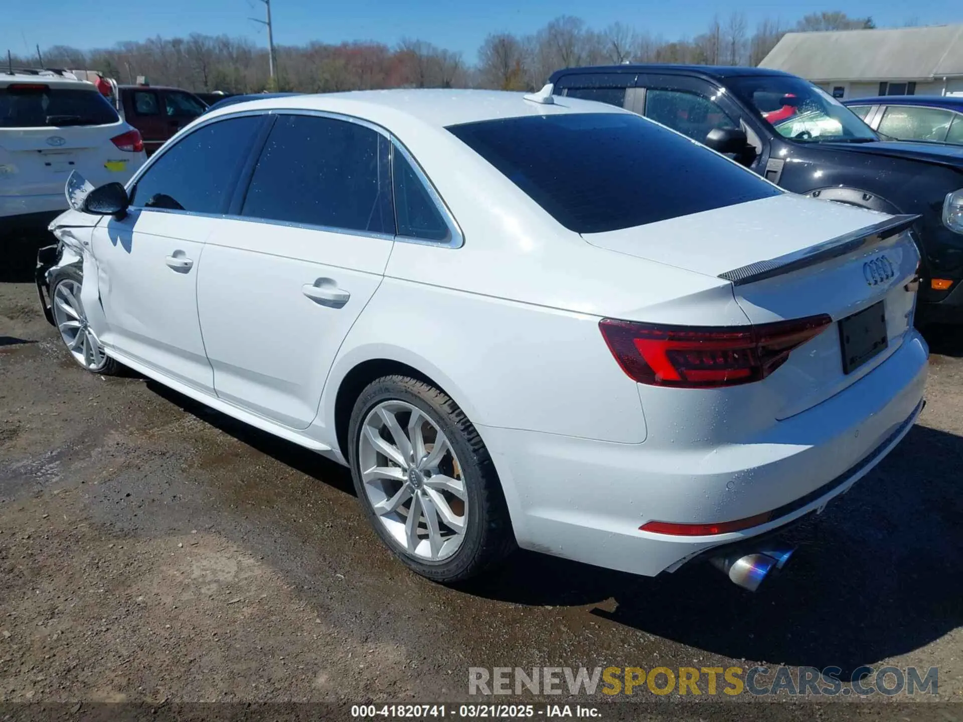 3 fotografías del automóvil dañado WAUENAF48KA020546 AUDI A4 2019