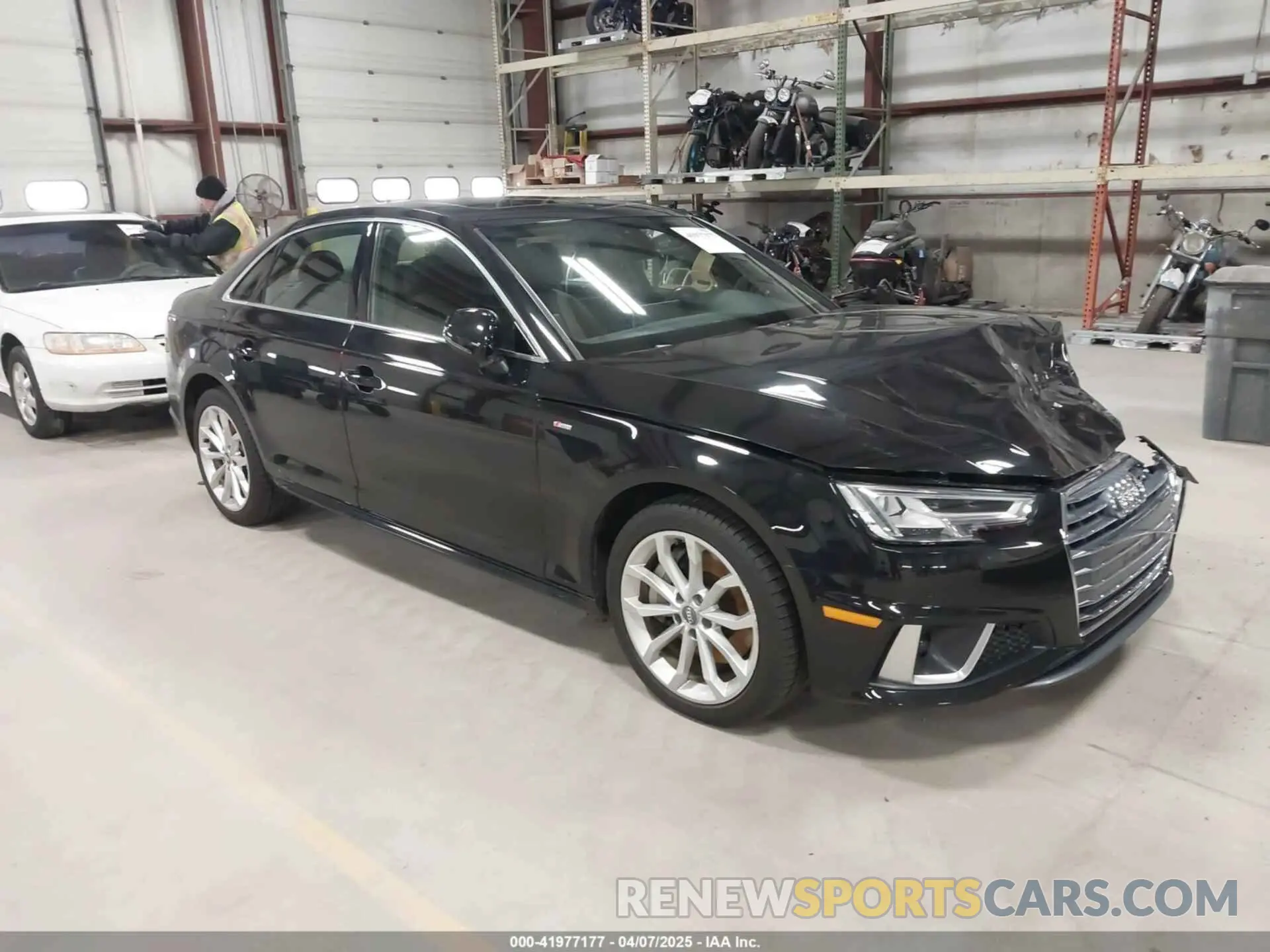 1 fotografías del automóvil dañado WAUENAF48KA041431 AUDI A4 2019