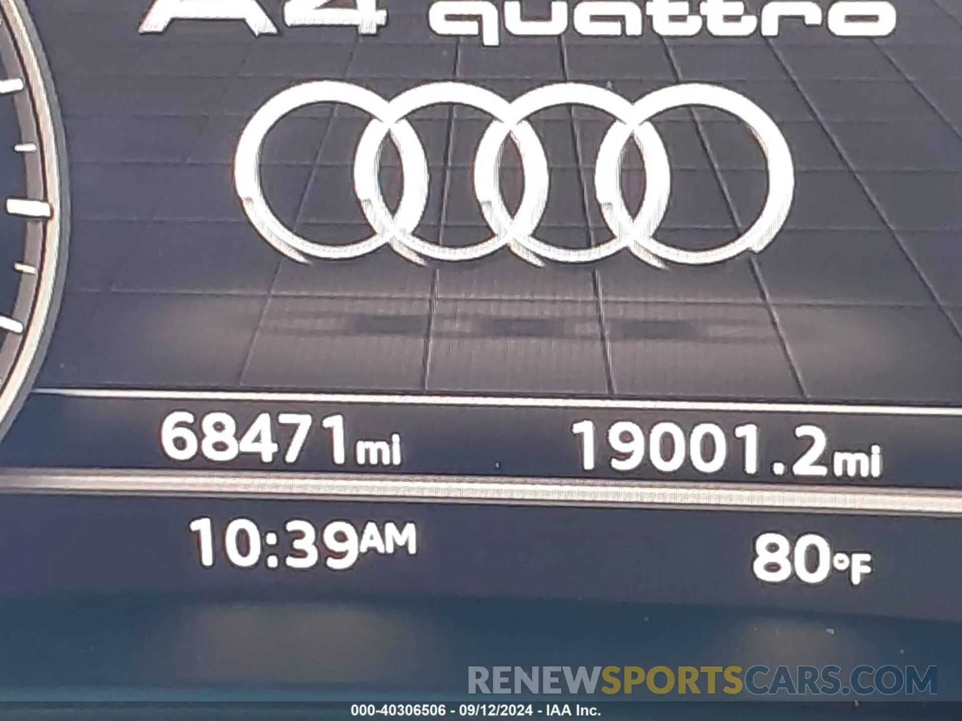 15 fotografías del automóvil dañado WAUENAF48KA069052 AUDI A4 2019