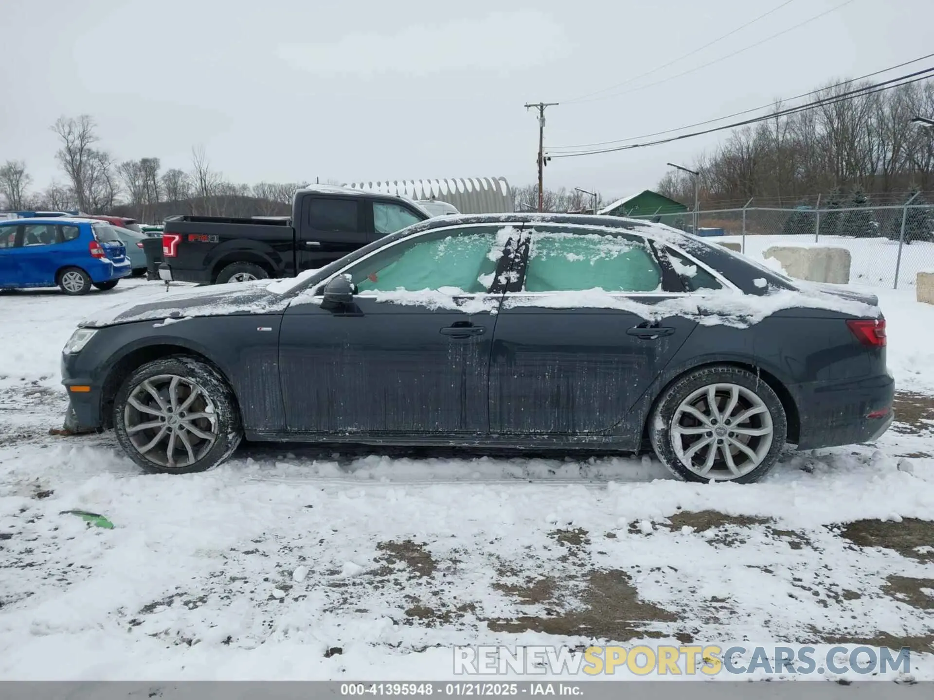14 fotografías del automóvil dañado WAUENAF49KN004543 AUDI A4 2019