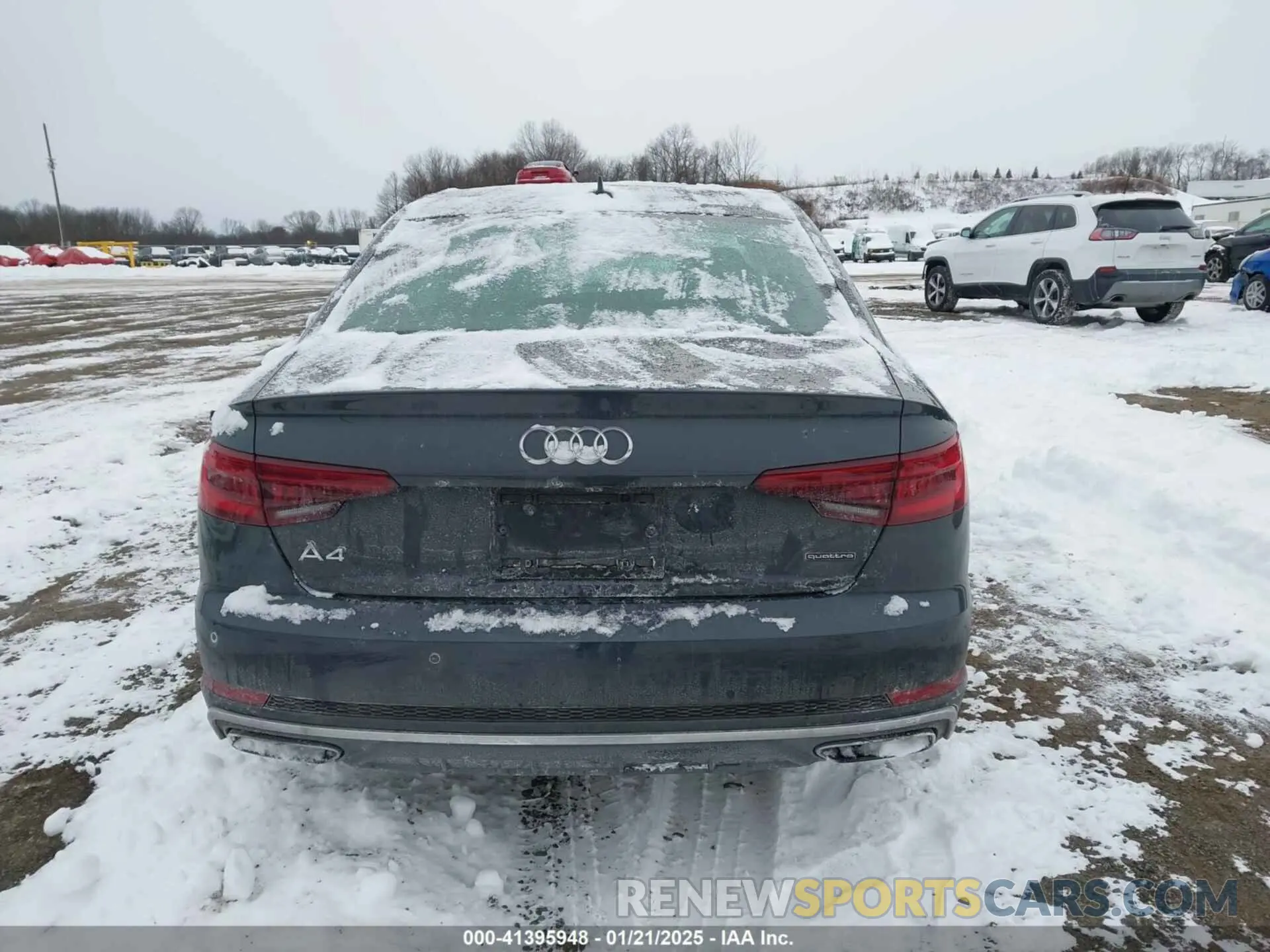 16 fotografías del automóvil dañado WAUENAF49KN004543 AUDI A4 2019