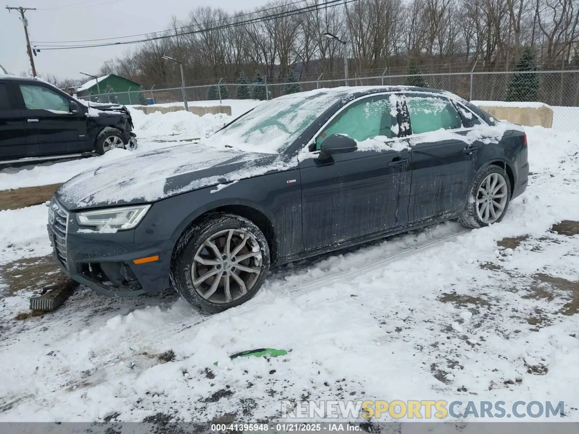 2 fotografías del automóvil dañado WAUENAF49KN004543 AUDI A4 2019