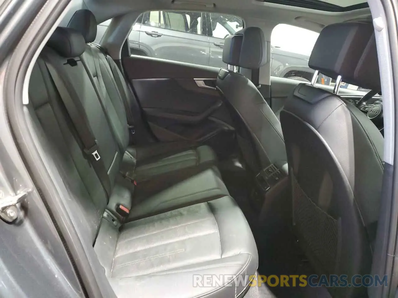 10 fotografías del automóvil dañado WAUENAF49KN009905 AUDI A4 2019