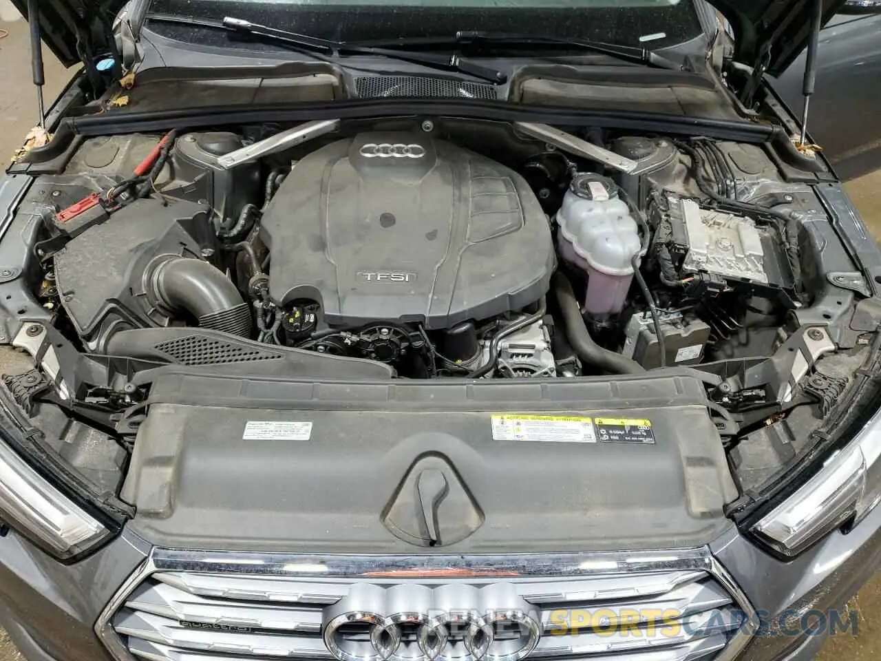 11 fotografías del automóvil dañado WAUENAF49KN009905 AUDI A4 2019