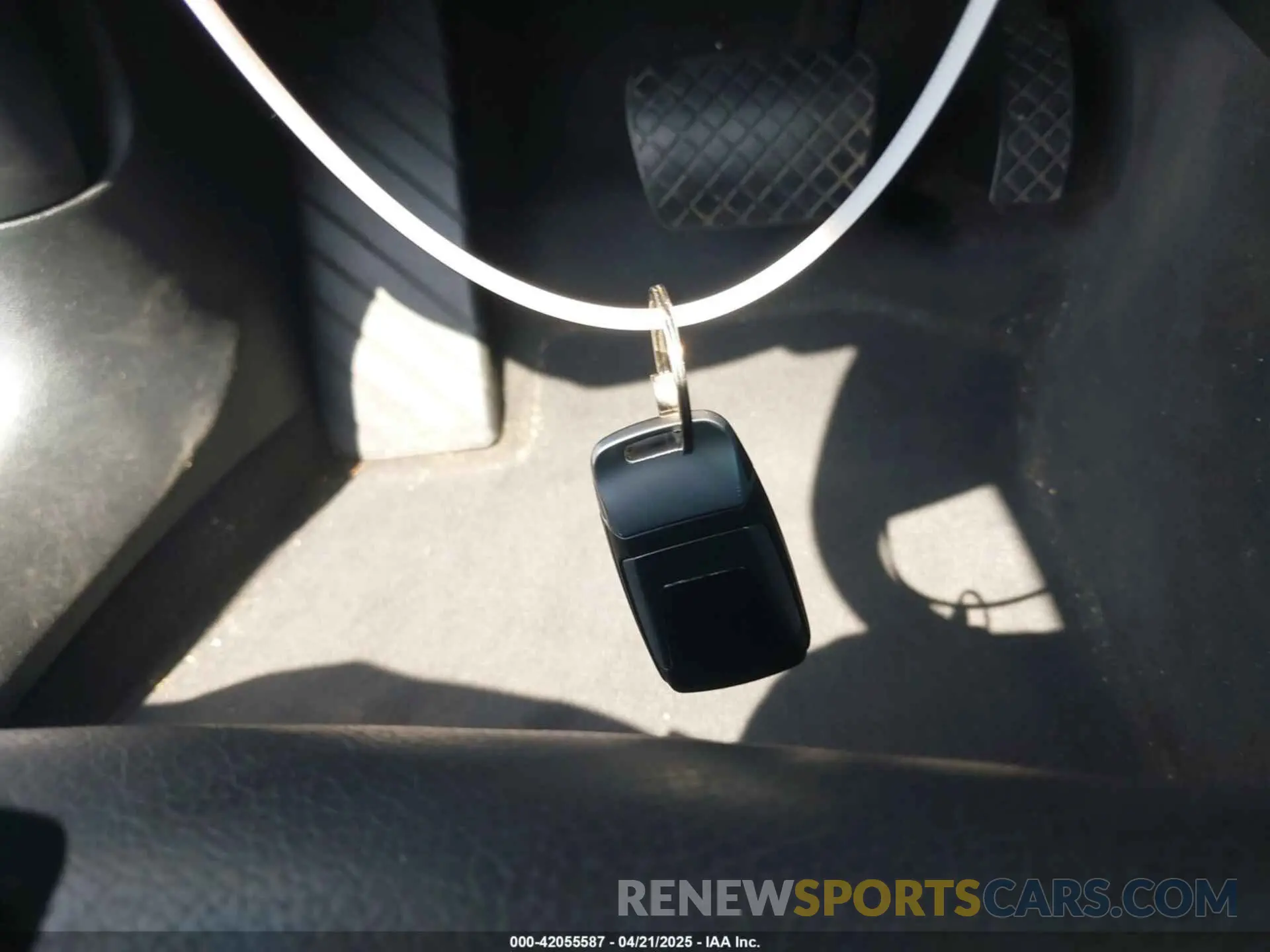 11 fotografías del automóvil dañado WAUENAF4XKN013929 AUDI A4 2019