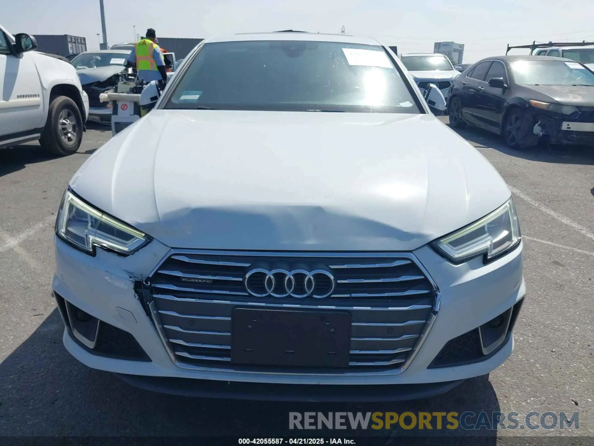 6 fotografías del automóvil dañado WAUENAF4XKN013929 AUDI A4 2019