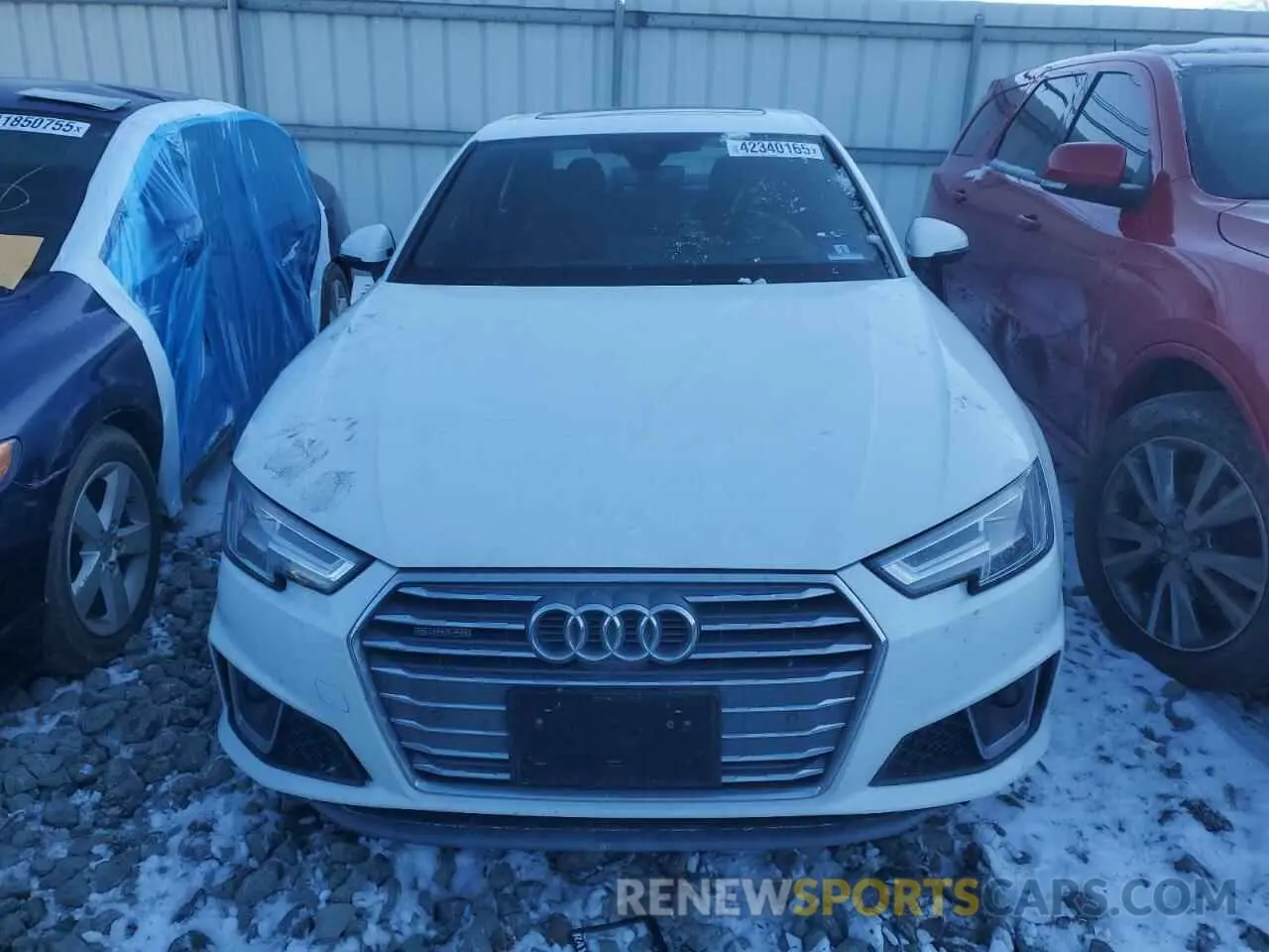 5 fotografías del automóvil dañado WAUFNAF47KN003184 AUDI A4 2019
