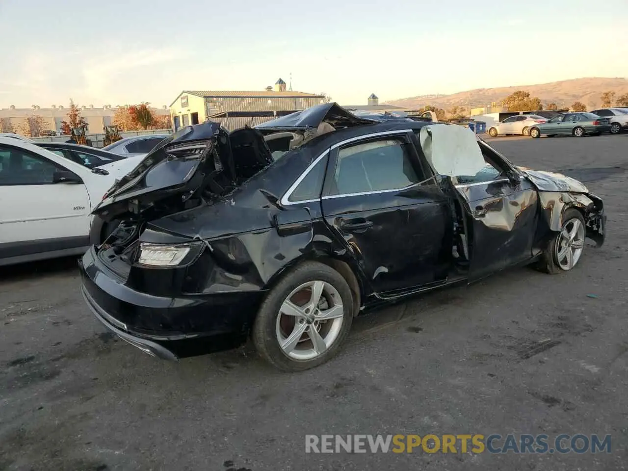 3 fotografías del automóvil dañado WAUGMAF40KN004667 AUDI A4 2019