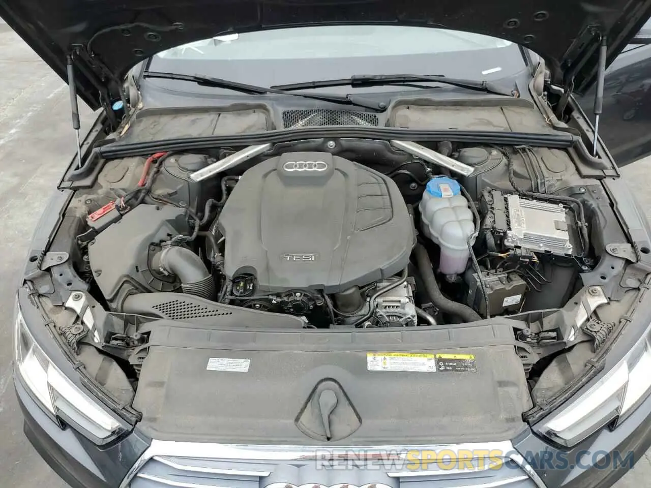 13 fotografías del automóvil dañado WAUGMAF40KN005026 AUDI A4 2019