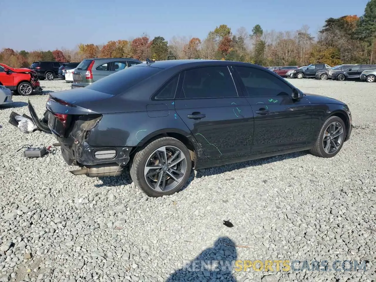 3 fotografías del automóvil dañado WAUGMAF40KN020612 AUDI A4 2019