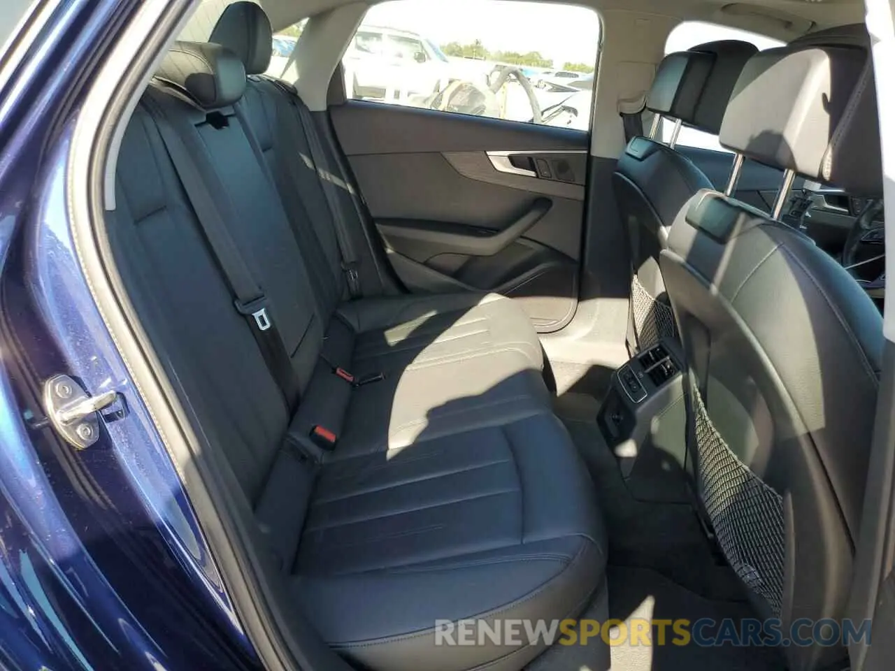 10 fotografías del automóvil dañado WAUGMAF40KN020996 AUDI A4 2019