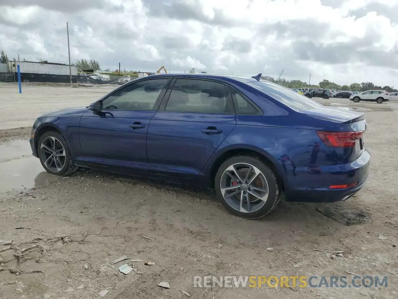 2 fotografías del automóvil dañado WAUGMAF40KN020996 AUDI A4 2019