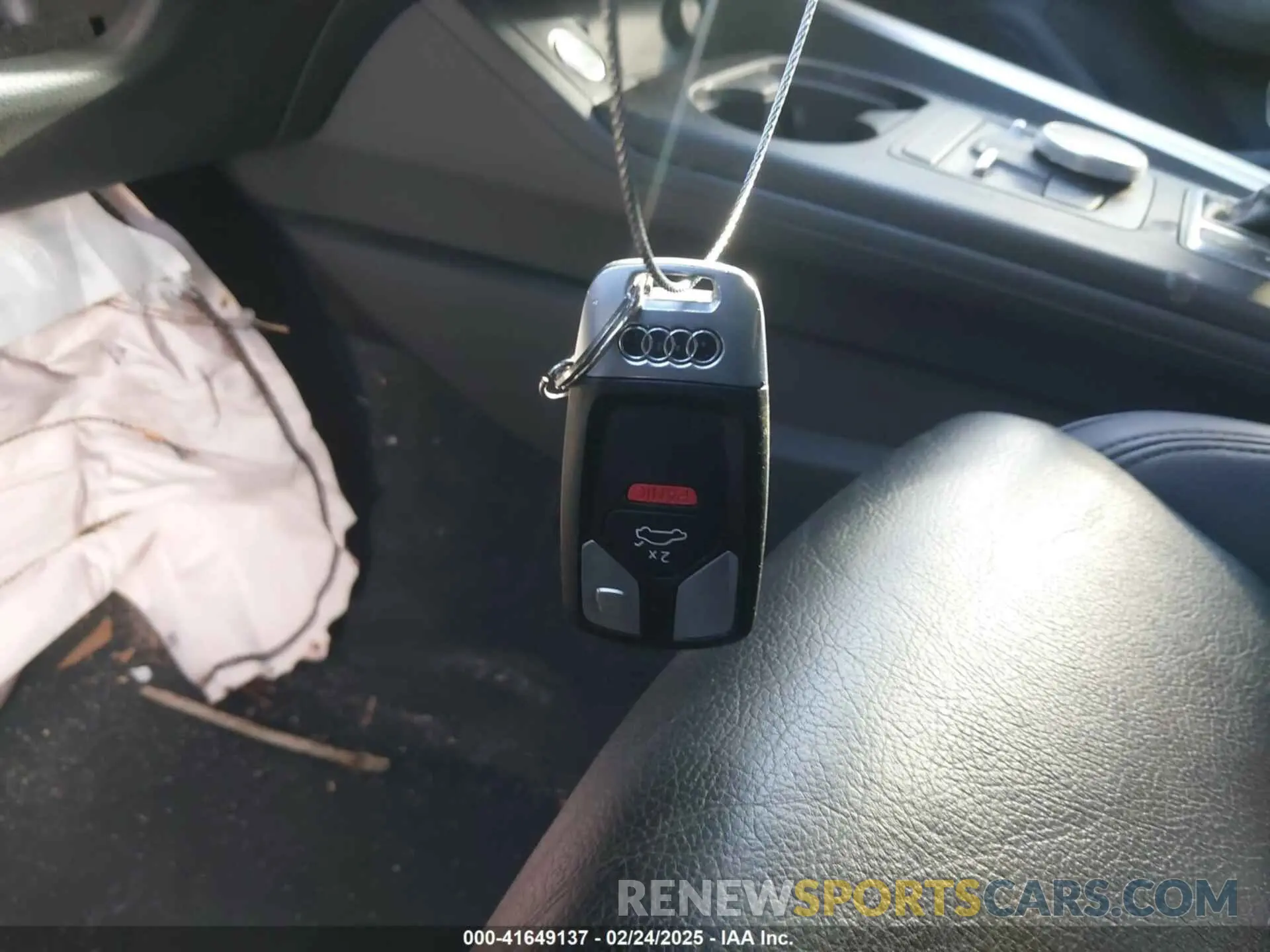 11 fotografías del automóvil dañado WAUGMAF41KN004404 AUDI A4 2019