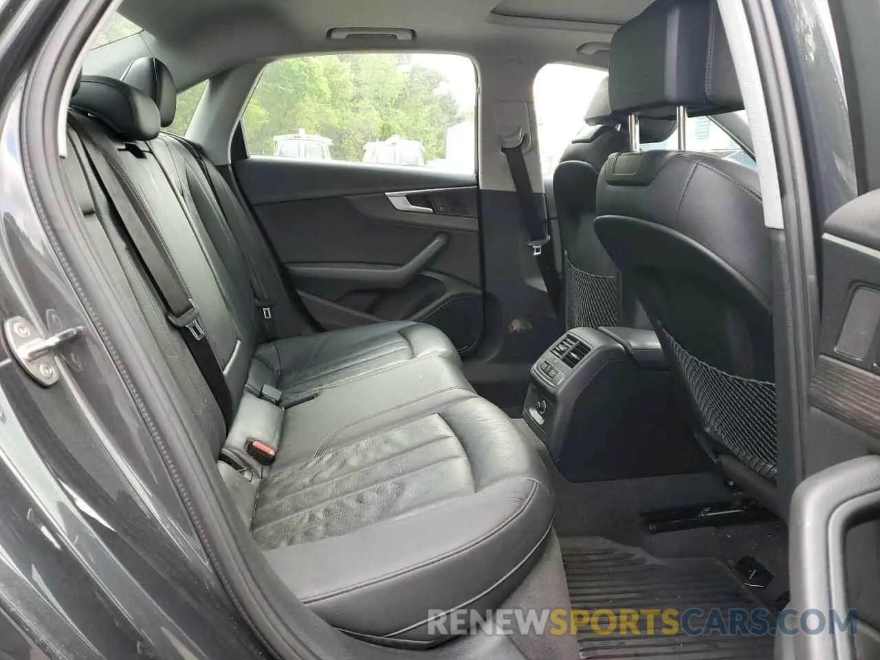11 fotografías del automóvil dañado WAUGMAF41KN006122 AUDI A4 2019
