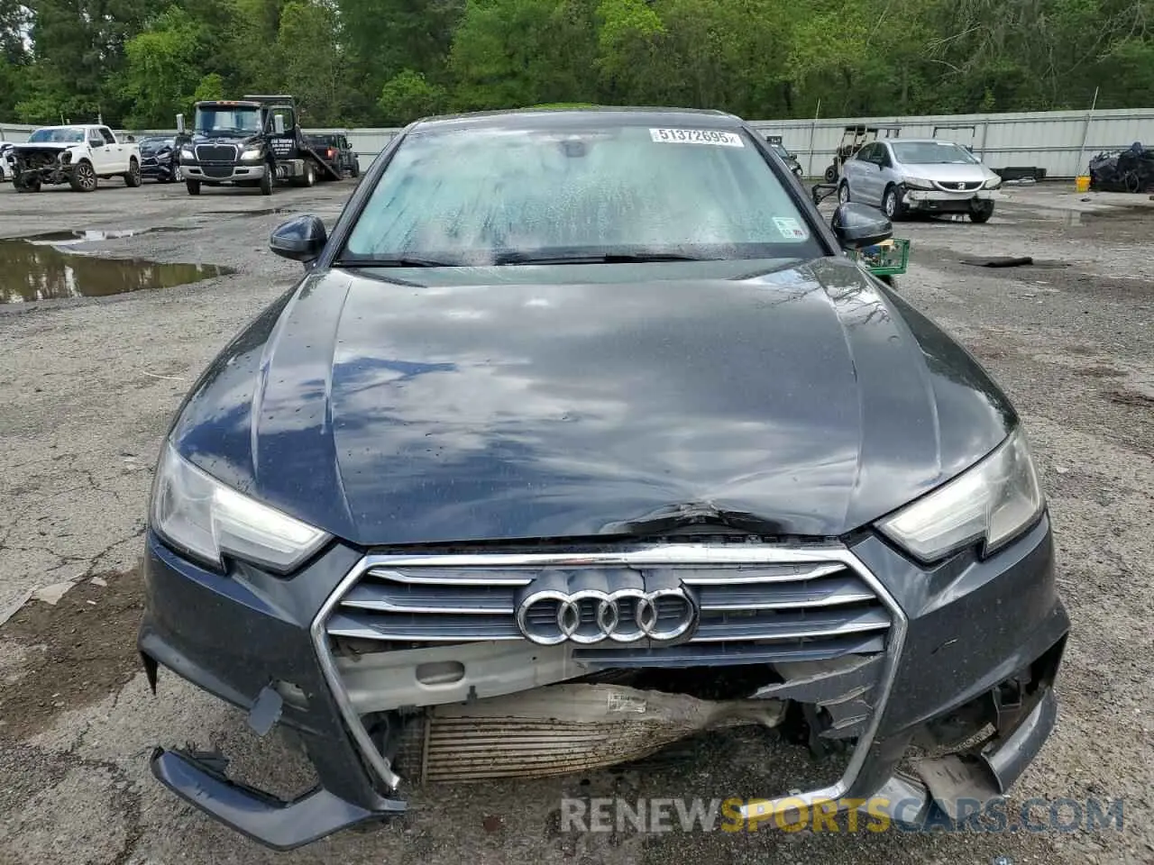 5 fotografías del automóvil dañado WAUGMAF41KN006122 AUDI A4 2019
