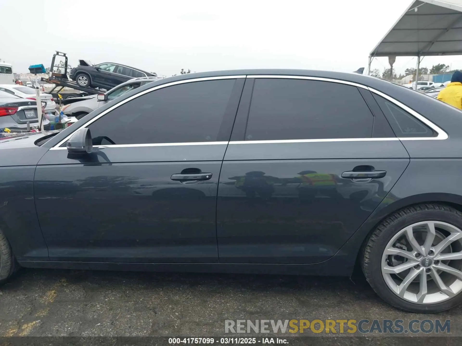 15 fotografías del automóvil dañado WAUGMAF44KA060327 AUDI A4 2019
