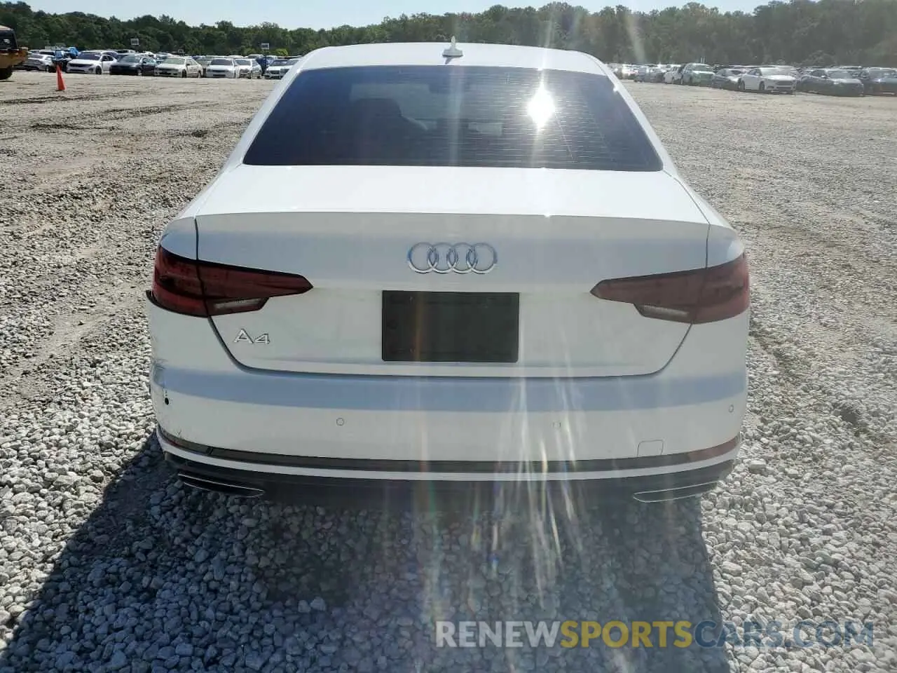 6 fotografías del automóvil dañado WAUGMAF45KA113486 AUDI A4 2019