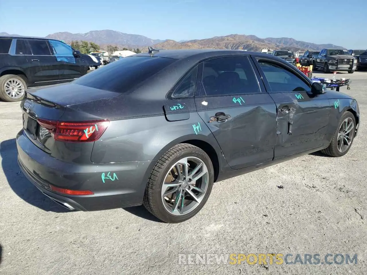 3 fotografías del automóvil dañado WAUGMAF45KN013400 AUDI A4 2019