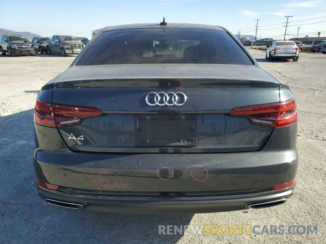 6 fotografías del automóvil dañado WAUGMAF45KN013400 AUDI A4 2019