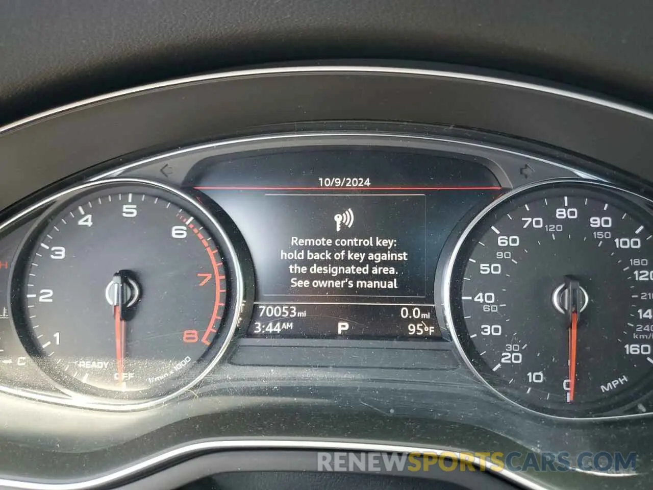 9 fotografías del automóvil dañado WAUGMAF47KN007355 AUDI A4 2019