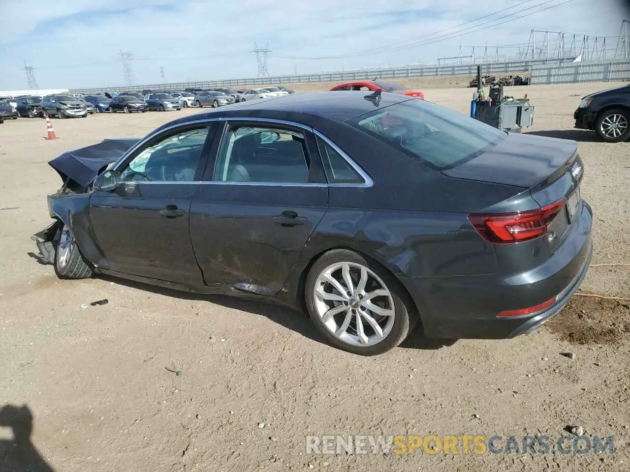 2 fotografías del automóvil dañado WAUGMAF49KA054264 AUDI A4 2019