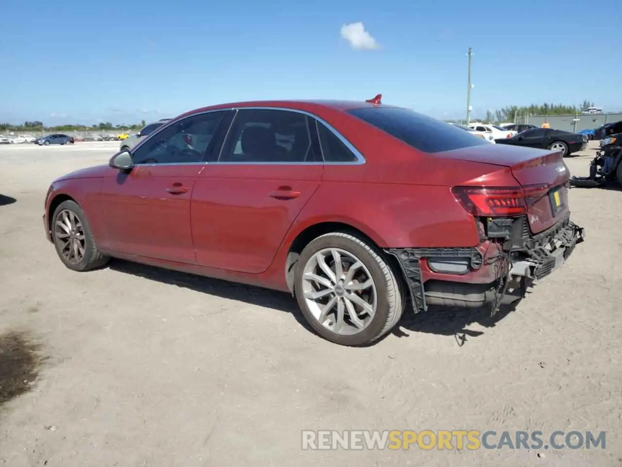 2 fotografías del automóvil dañado WAUGMAF49KN005199 AUDI A4 2019