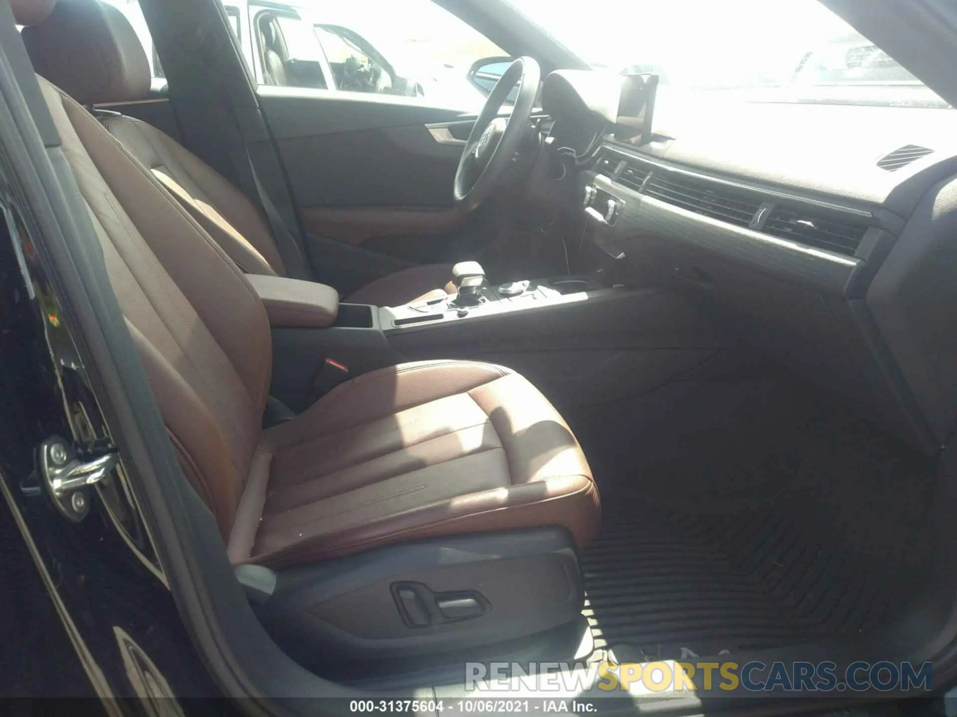 5 fotografías del automóvil dañado WAUGMAF4XKN007981 AUDI A4 2019