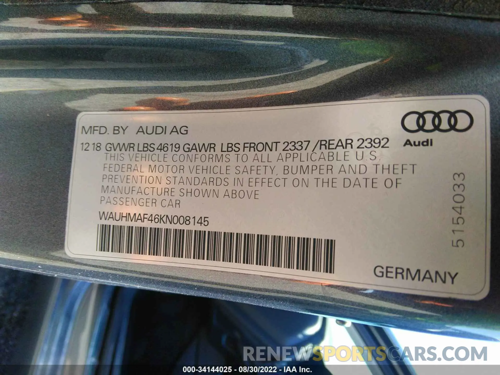9 fotografías del automóvil dañado WAUHMAF46KN008145 AUDI A4 2019