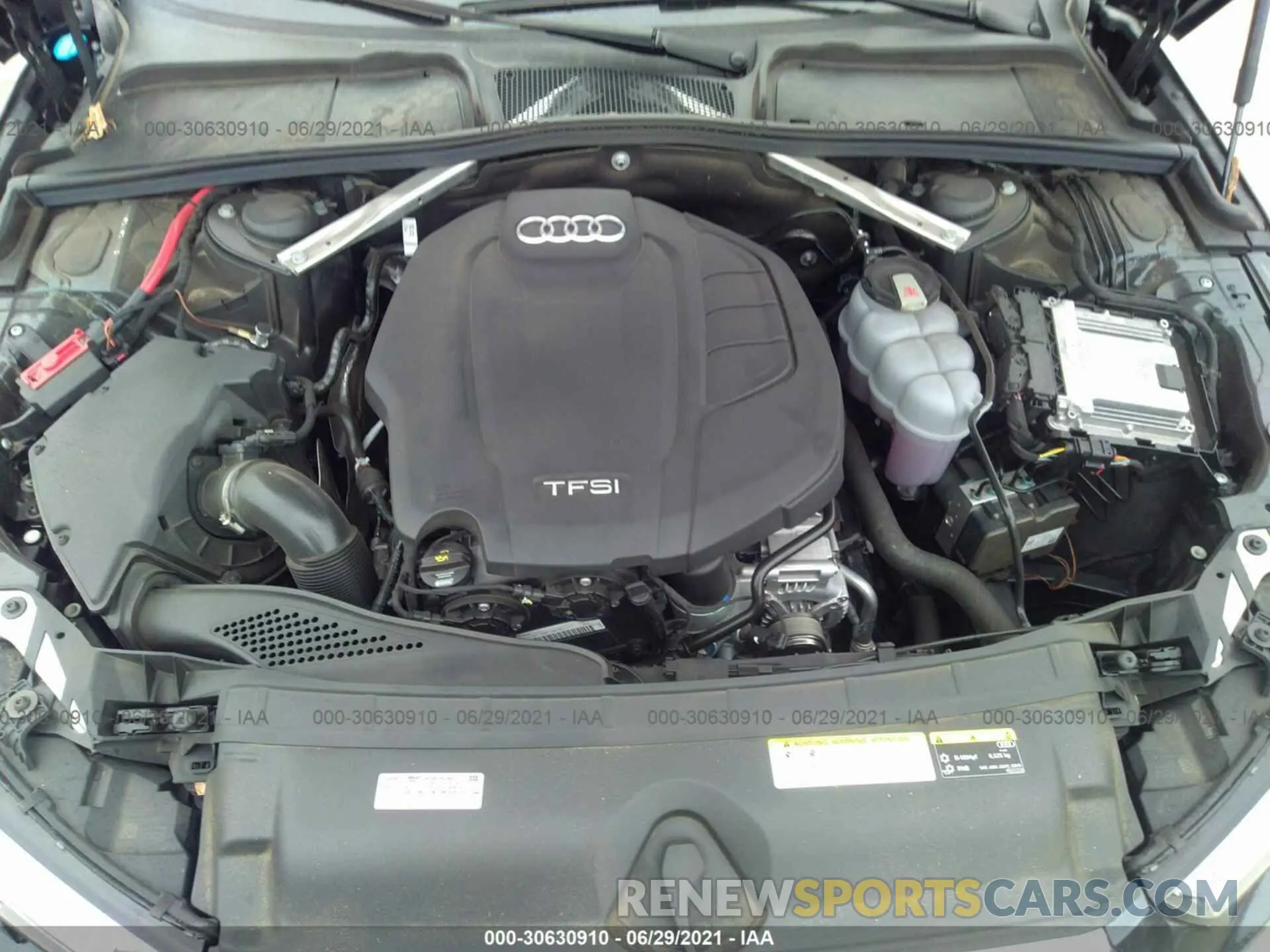10 fotografías del automóvil dañado WAUHMAF46KN015659 AUDI A4 2019
