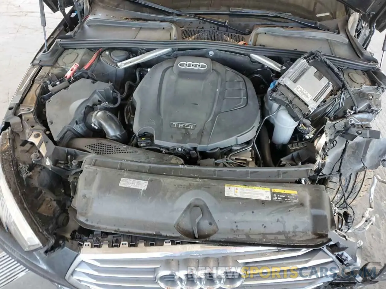 11 fotografías del automóvil dañado WAUHMAF49KN006132 AUDI A4 2019
