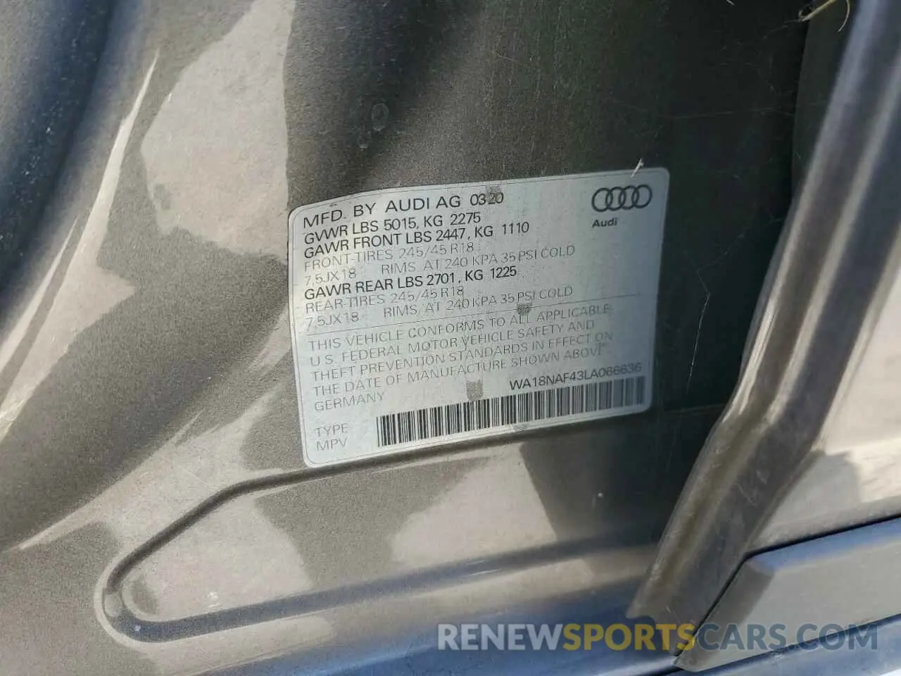 13 fotografías del automóvil dañado WA18NAF43LA066636 AUDI A4 2020