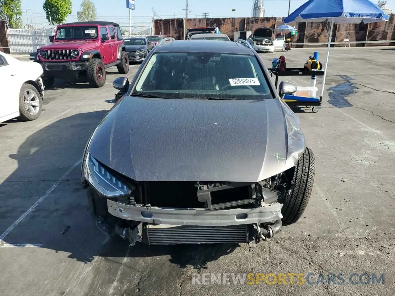 5 fotografías del automóvil dañado WA18NAF43LA066636 AUDI A4 2020