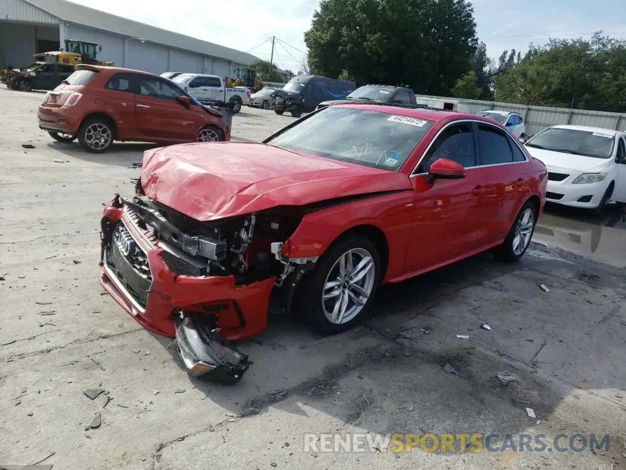 2 fotografías del automóvil dañado WAUDNAF44LA065206 AUDI A4 2020