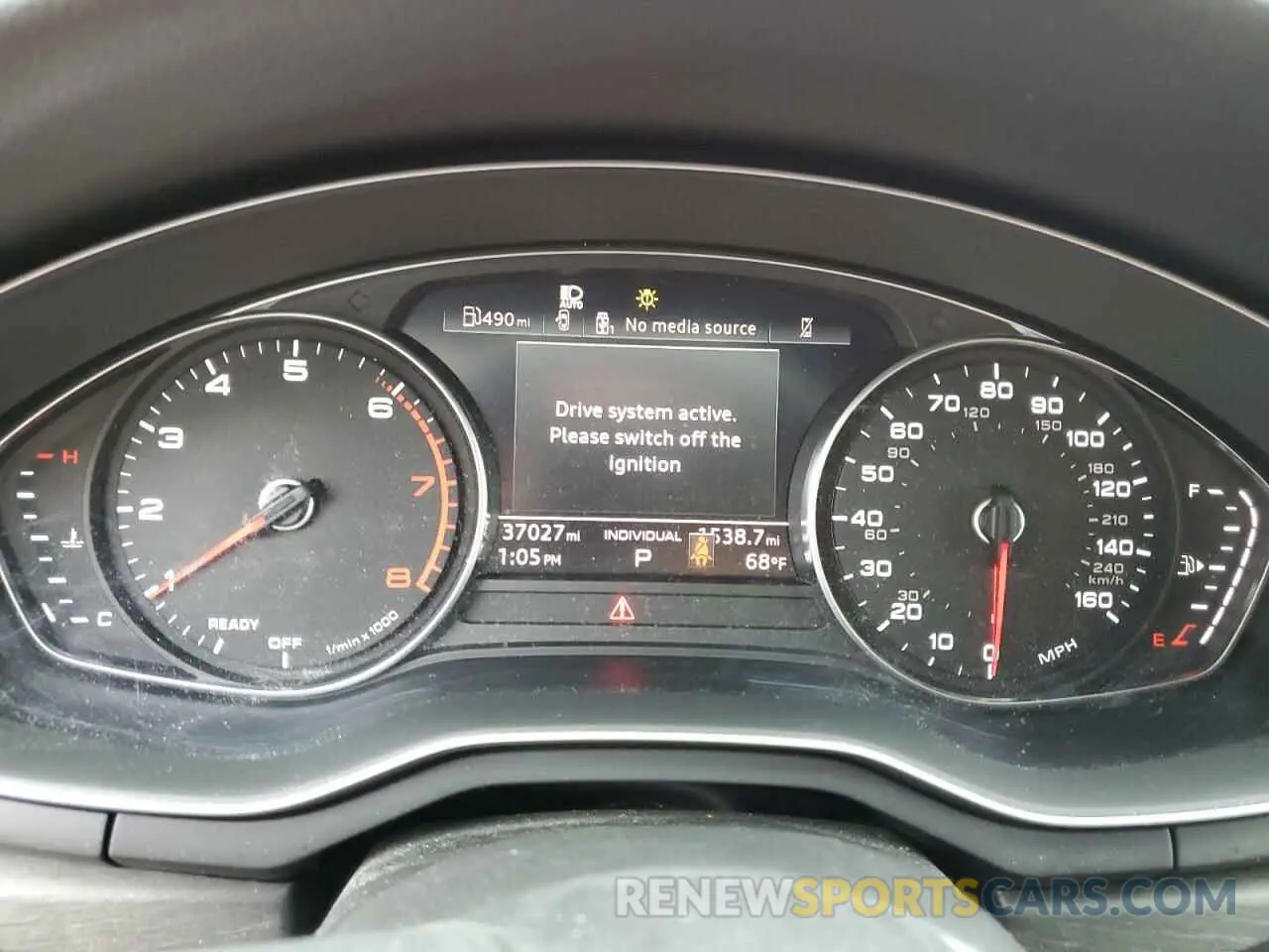 9 fotografías del automóvil dañado WAUDNAF44LN012952 AUDI A4 2020