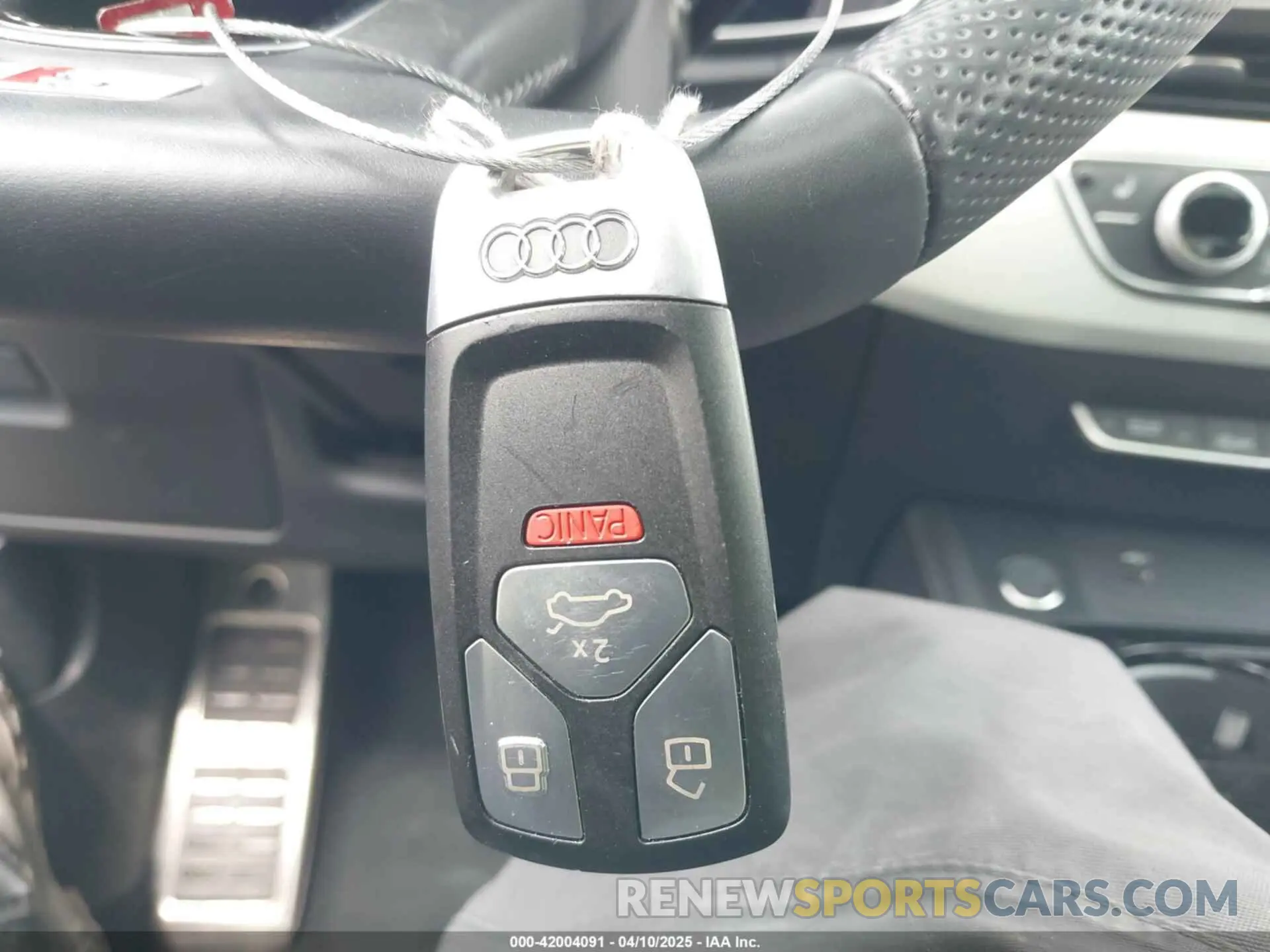 11 fotografías del automóvil dañado WAUENAF44LN008386 AUDI A4 2020