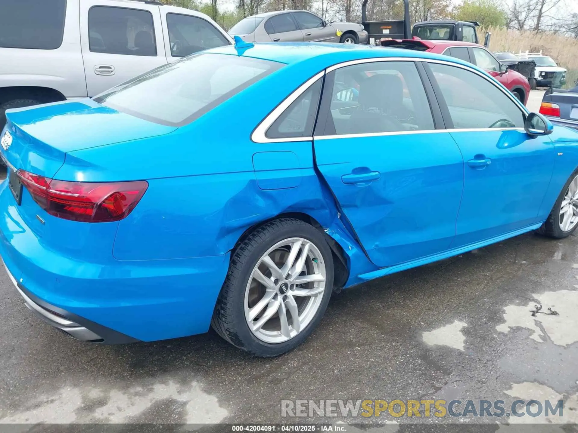 6 fotografías del automóvil dañado WAUENAF44LN008386 AUDI A4 2020