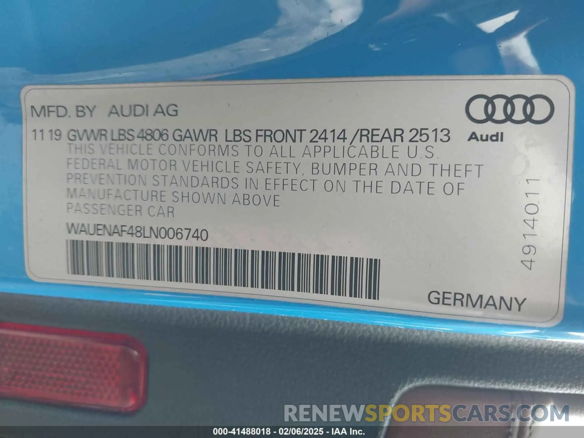 9 fotografías del automóvil dañado WAUENAF48LN006740 AUDI A4 2020