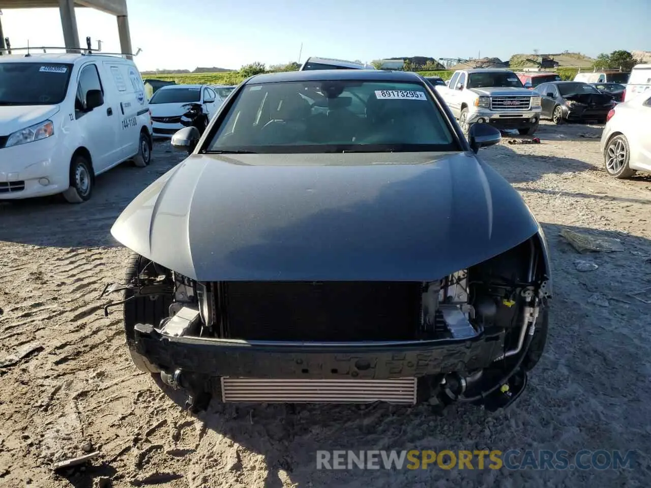 5 fotografías del automóvil dañado WAUENAF49LA039995 AUDI A4 2020