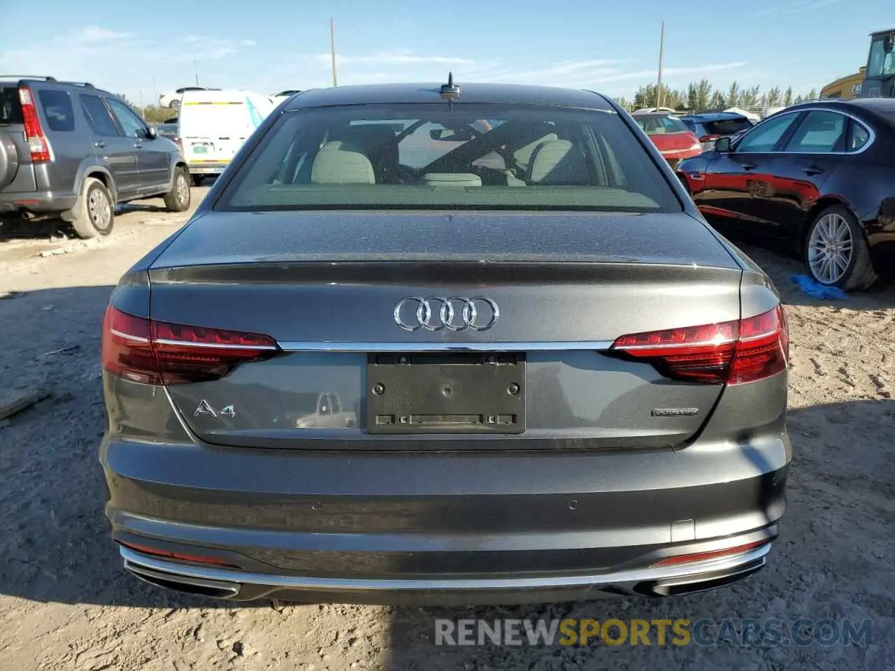 6 fotografías del automóvil dañado WAUENAF49LA039995 AUDI A4 2020